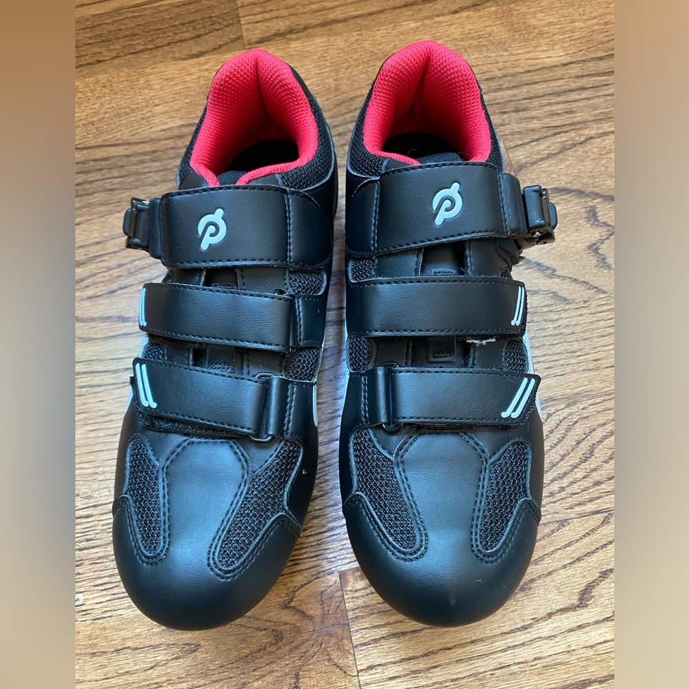 Peloton Women’s Size 40 Biking Shoes